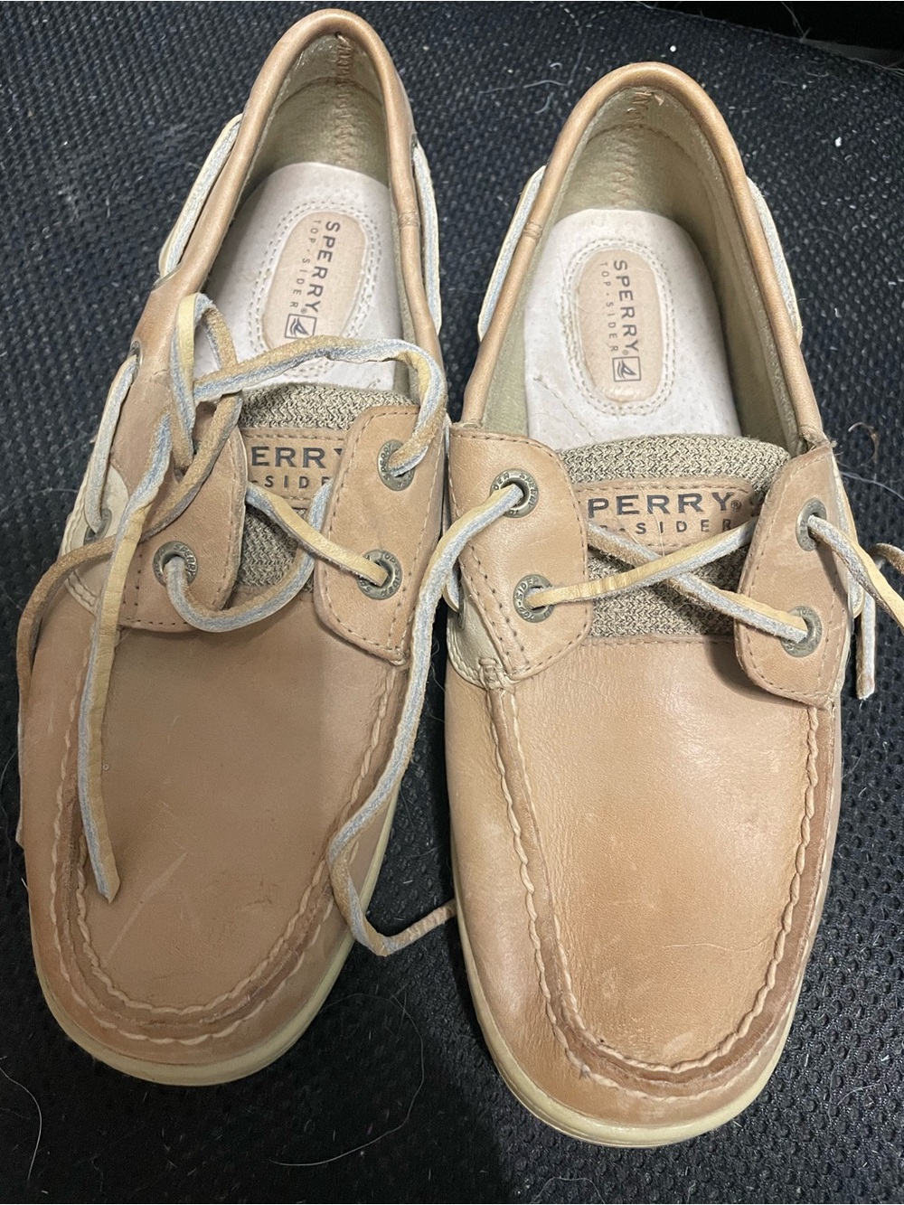 Sperry Women’s Tan Leather Boat Shoes 6